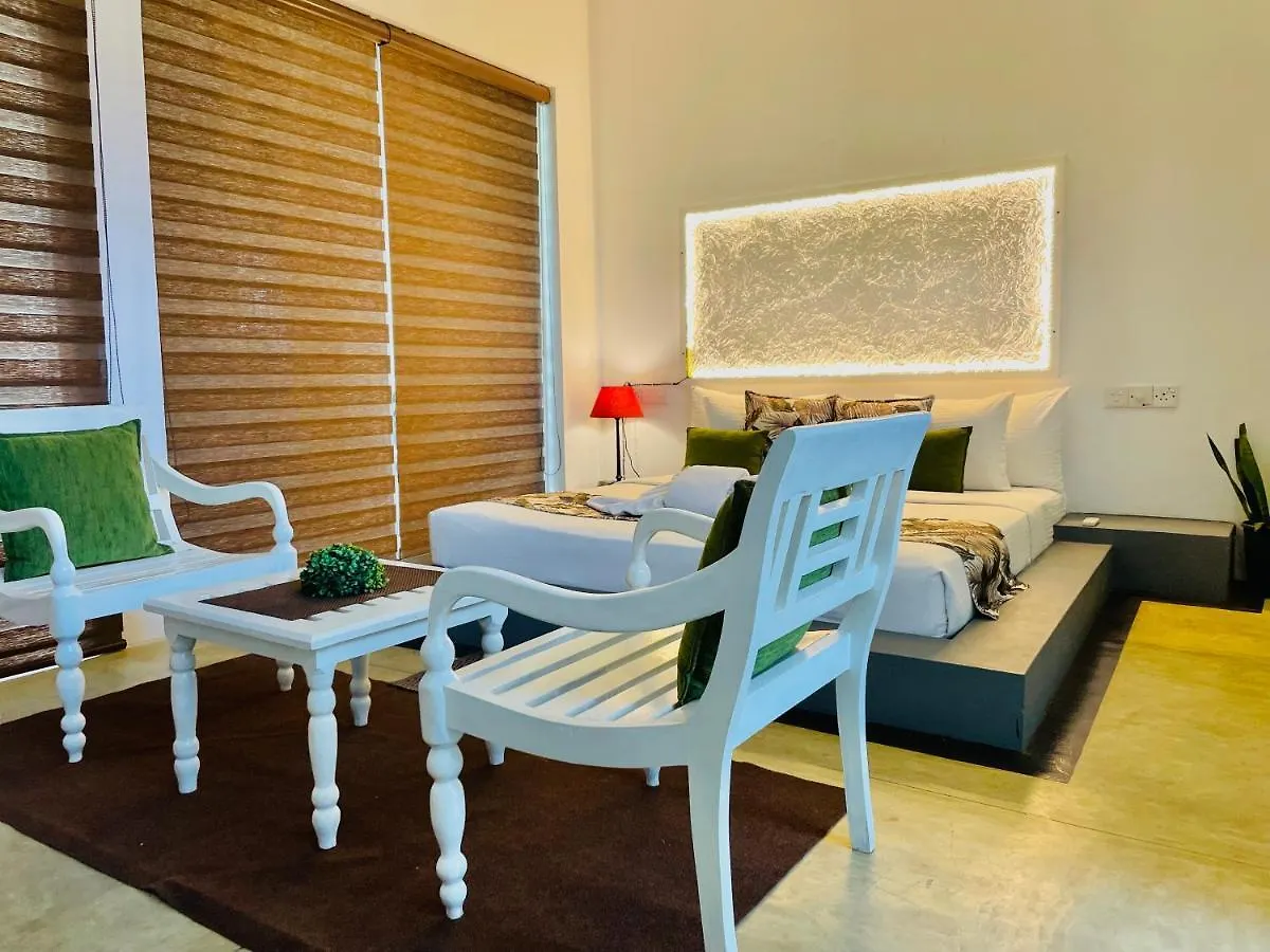 8 Plus Luxury Apartments Negombo Sri Lanka