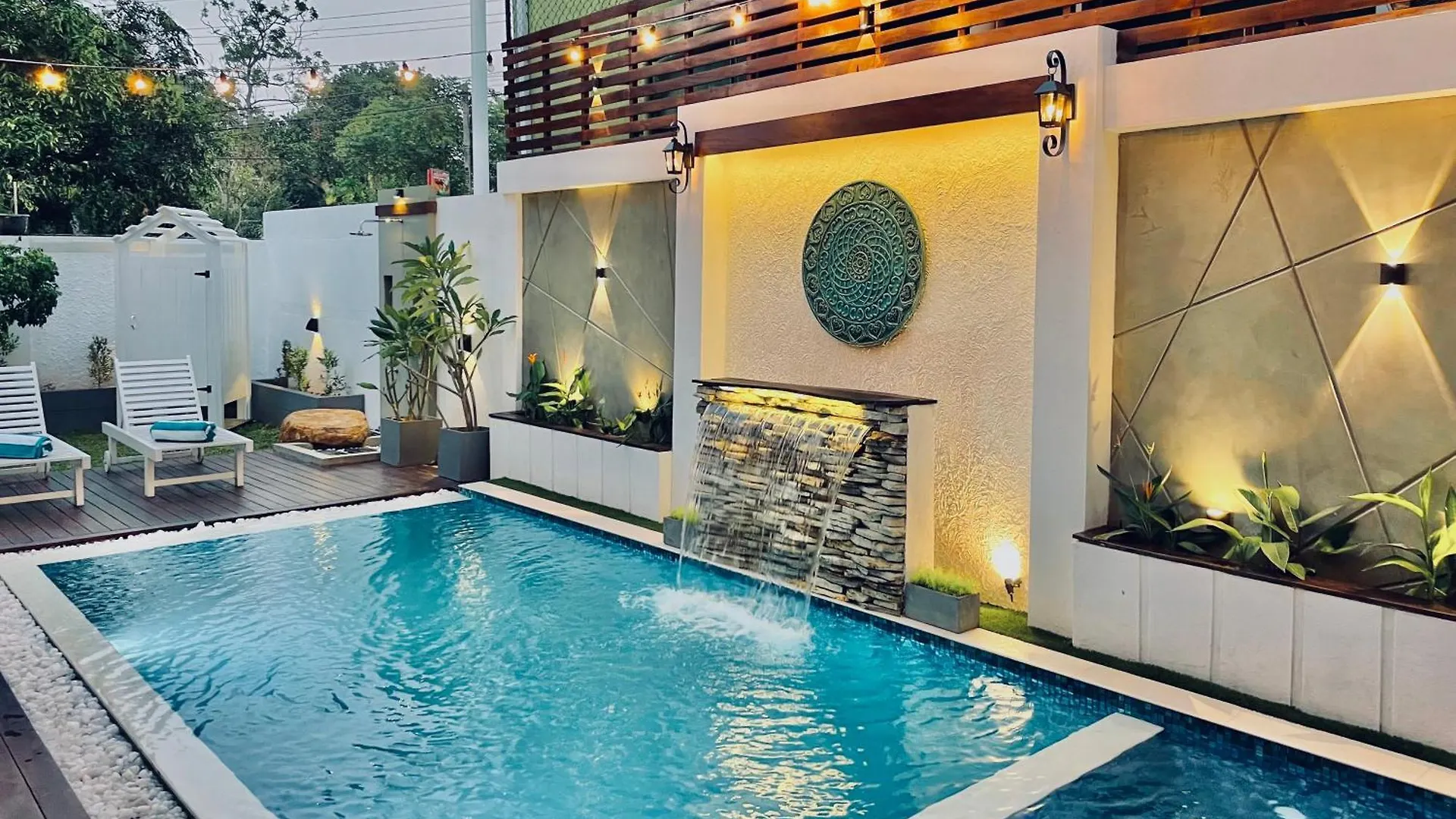 Motel 8 Plus Luxury Apartments Negombo